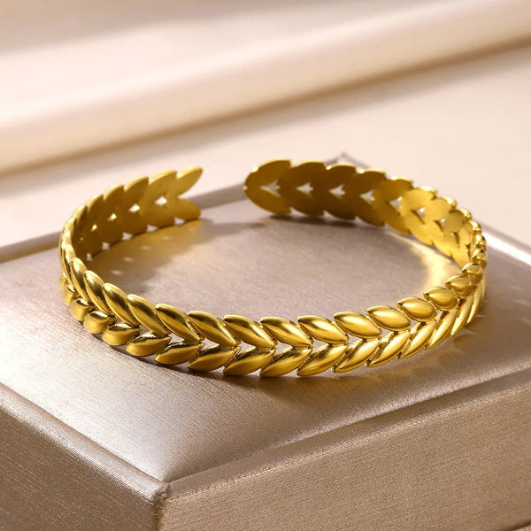 Adjustable Stainless Female Exaggerated High Sense Bracelet