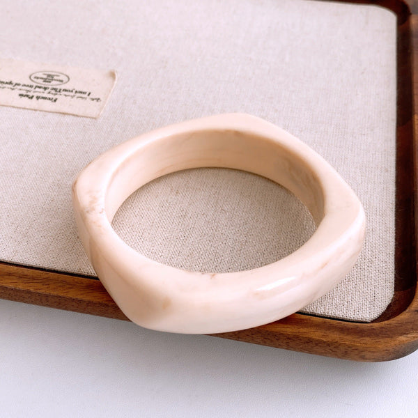 Acrylic Blooming Round Atmospheric Commute Minimalist Niche Bracelet